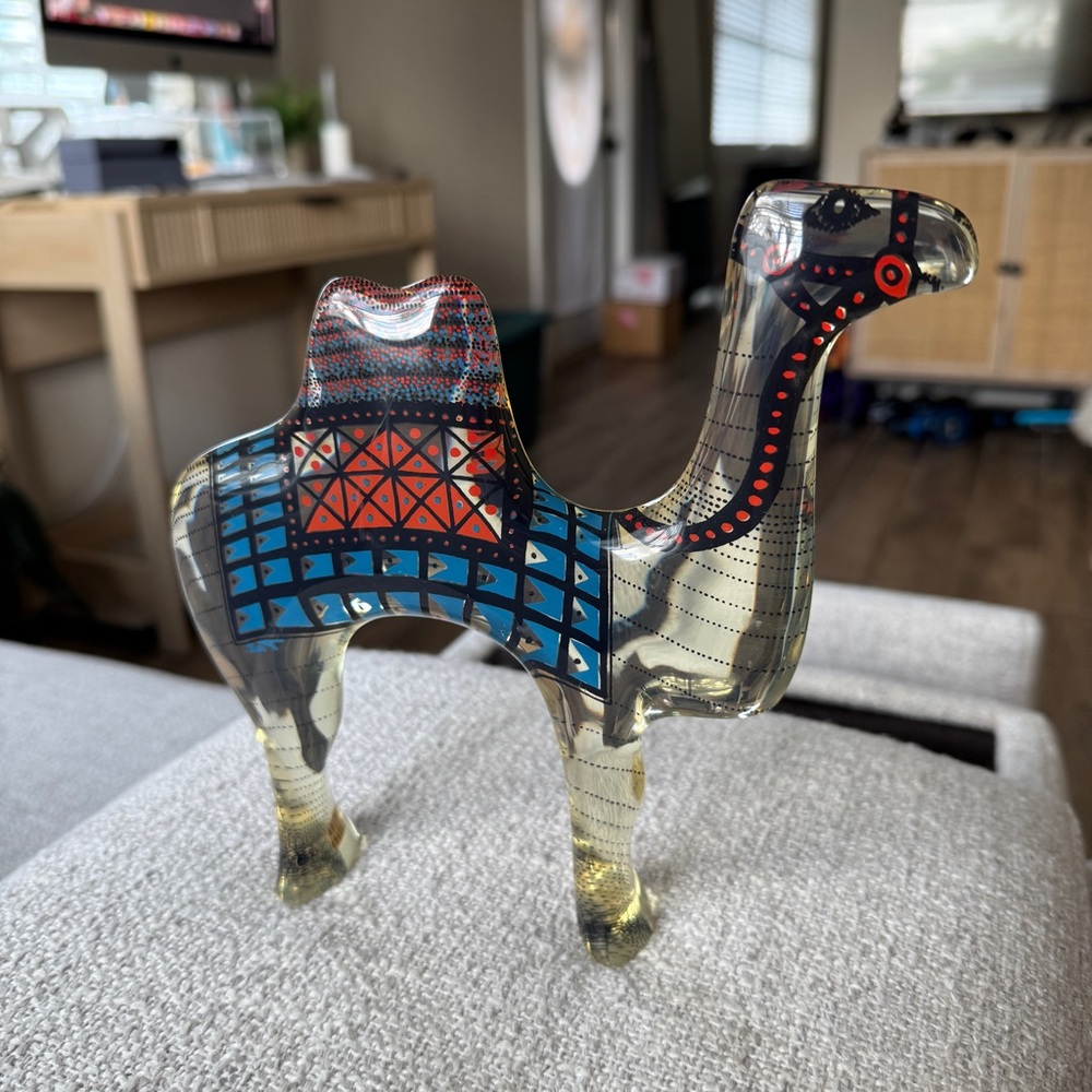 ABRAHAM PALATNIK LARGE LUCITE ACRYLIC CAMEL SCULPTURE 7 3/4” SIGNED PAL - Picture 6 of 10
